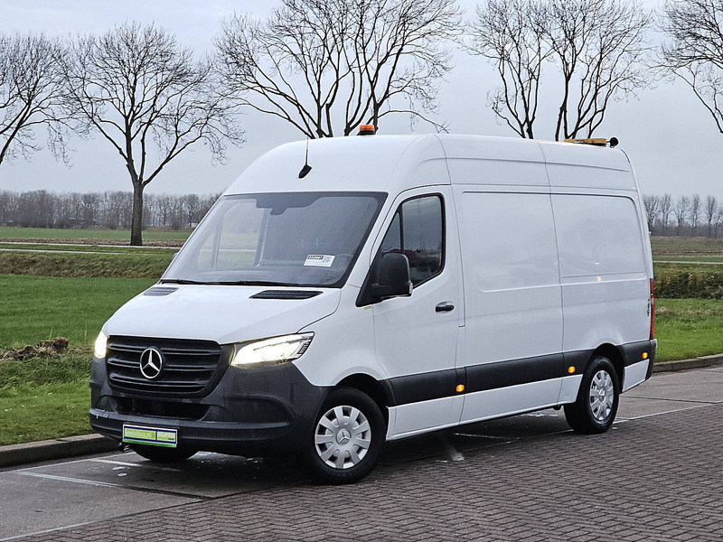 Mercedes-Benz Sprinter 315 CDI L2H2 PRO - Furgon: obrázek 2 Mercedes-Benz Sprinter 315 CDI L2H2 PRO - Furgon: obrázek 2