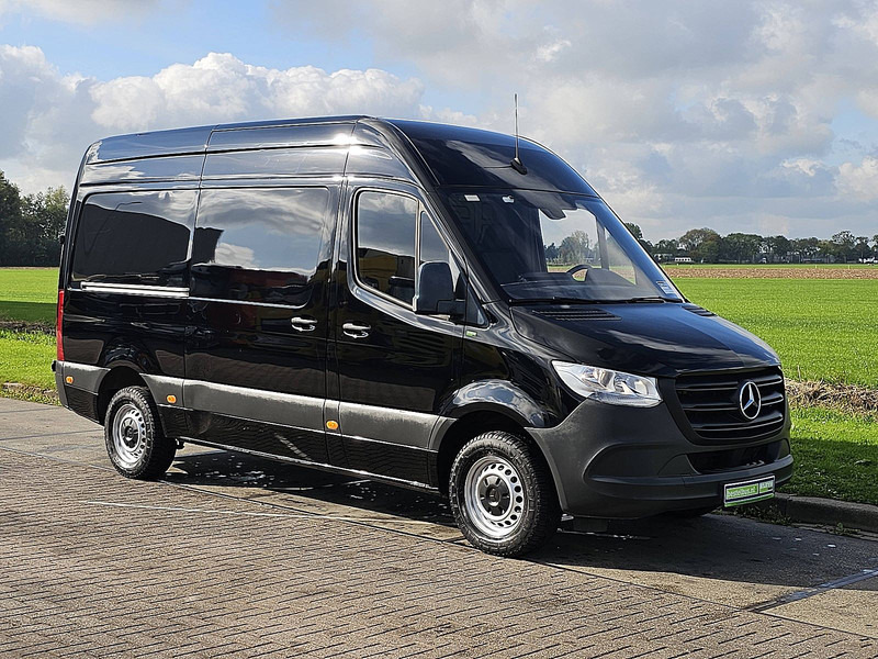 Mercedes-Benz Sprinter 315 L2H2 Automaat Mbux! - Furgon: obrázek 5 Mercedes-Benz Sprinter 315 L2H2 Automaat Mbux! - Furgon: obrázek 5