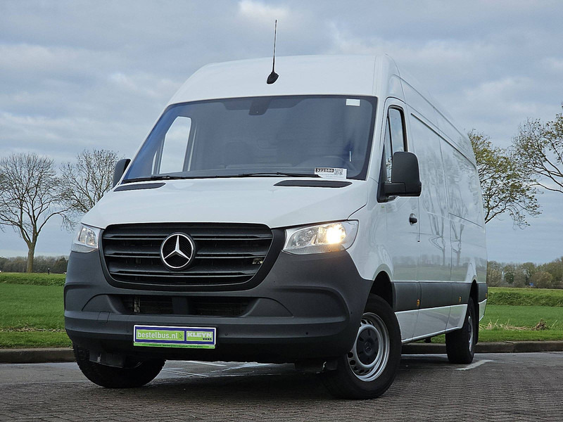Mercedes-Benz Sprinter 315 L3H2 Mbux Airco Eur6 - Furgon: obrázek 1 Mercedes-Benz Sprinter 315 L3H2 Mbux Airco Eur6 - Furgon: obrázek 1