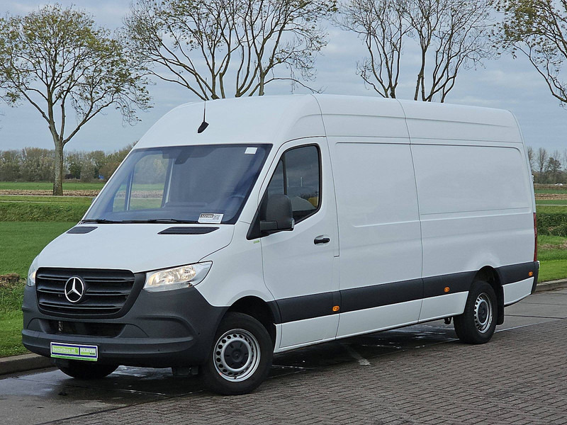 Mercedes-Benz Sprinter 315 L3H2 Mbux Airco Eur6 - Furgon: obrázek 2 Mercedes-Benz Sprinter 315 L3H2 Mbux Airco Eur6 - Furgon: obrázek 2