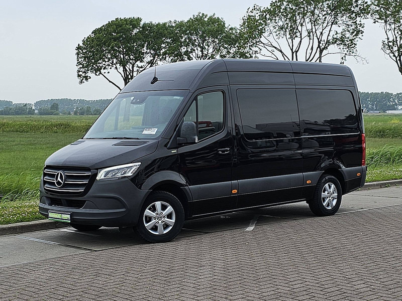 Mercedes-Benz Sprinter 316 L2H2 Dub.-Cab. LED! - Furgon: obrázek 2 Mercedes-Benz Sprinter 316 L2H2 Dub.-Cab. LED! - Furgon: obrázek 2