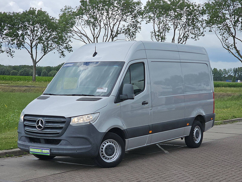 Mercedes-Benz Sprinter 316 L2H2 RWD Mbux Autom! - Furgon: obrázek 2 Mercedes-Benz Sprinter 316 L2H2 RWD Mbux Autom! - Furgon: obrázek 2