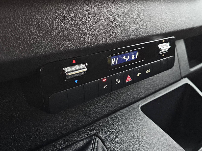 Furgon Mercedes-Benz Sprinter 317 L2H2 Mbux Navi RWD!: obrázek 10 Furgon Mercedes-Benz Sprinter 317 L2H2 Mbux Navi RWD!: obrázek 10