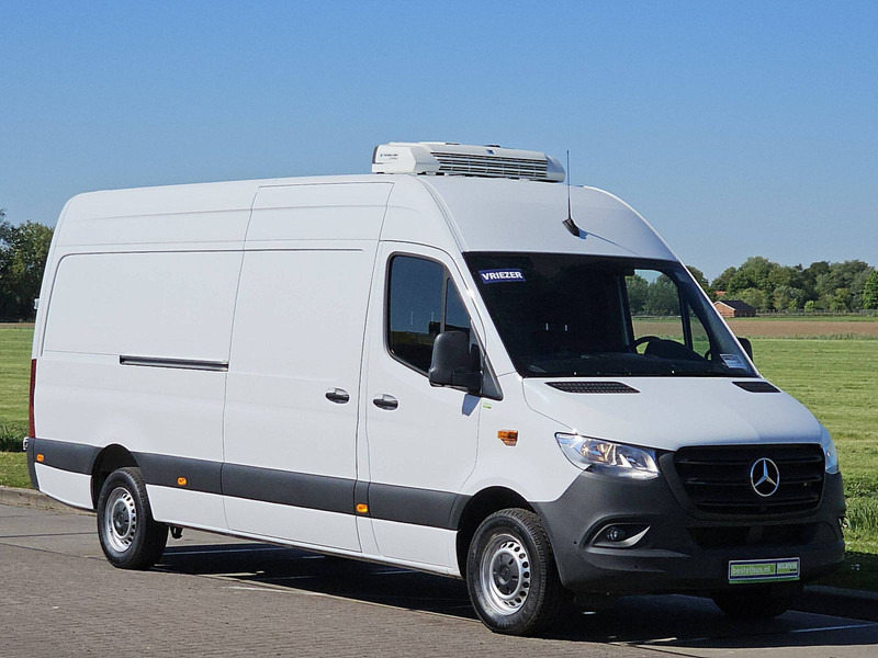 Mercedes-Benz Sprinter 317 L3H2 Maxi Koeler D/N - Chladící dodávka: obrázek 5 Mercedes-Benz Sprinter 317 L3H2 Maxi Koeler D/N - Chladící dodávka: obrázek 5