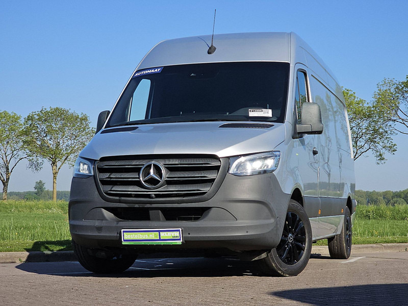 Mercedes-Benz Sprinter 319 L2H2 3.0Ltr V6 LED! - Furgon: obrázek 1 Mercedes-Benz Sprinter 319 L2H2 3.0Ltr V6 LED! - Furgon: obrázek 1
