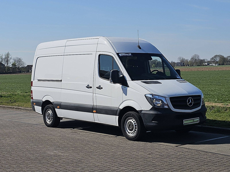 Mercedes-Benz Sprinter 319 L2H2 3.0Ltr V6 Navi! - Furgon: obrázek 5 Mercedes-Benz Sprinter 319 L2H2 3.0Ltr V6 Navi! - Furgon: obrázek 5