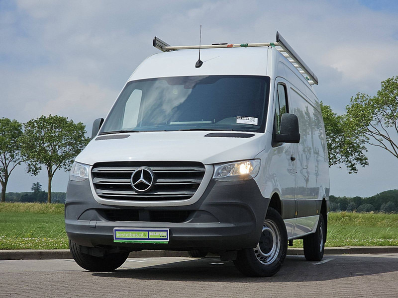 Mercedes-Benz Sprinter 319 L2H2 3.5T-Trekhaak! - Furgon: obrázek 1 Mercedes-Benz Sprinter 319 L2H2 3.5T-Trekhaak! - Furgon: obrázek 1