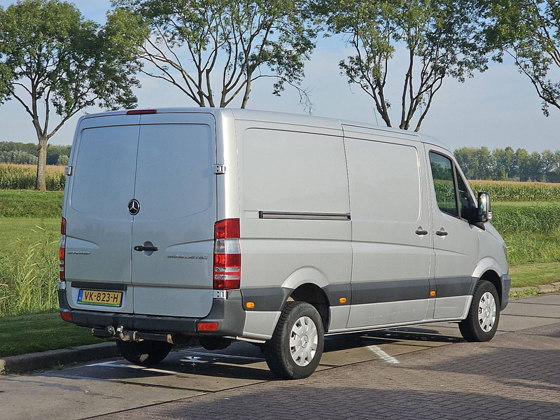 Mercedes-Benz Sprinter 319 V6 3.0 ltr aut EURO6 - Malá dodávka: obrázek 3 Mercedes-Benz Sprinter 319 V6 3.0 ltr aut EURO6 - Malá dodávka: obrázek 3