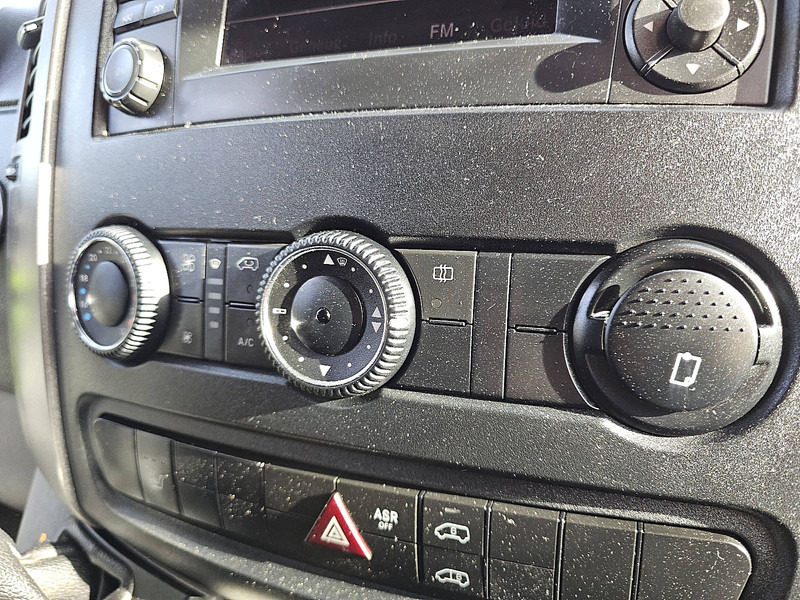 Malá dodávka Mercedes-Benz Sprinter 319 V6 3.0 ltr aut EURO6: obrázek 10