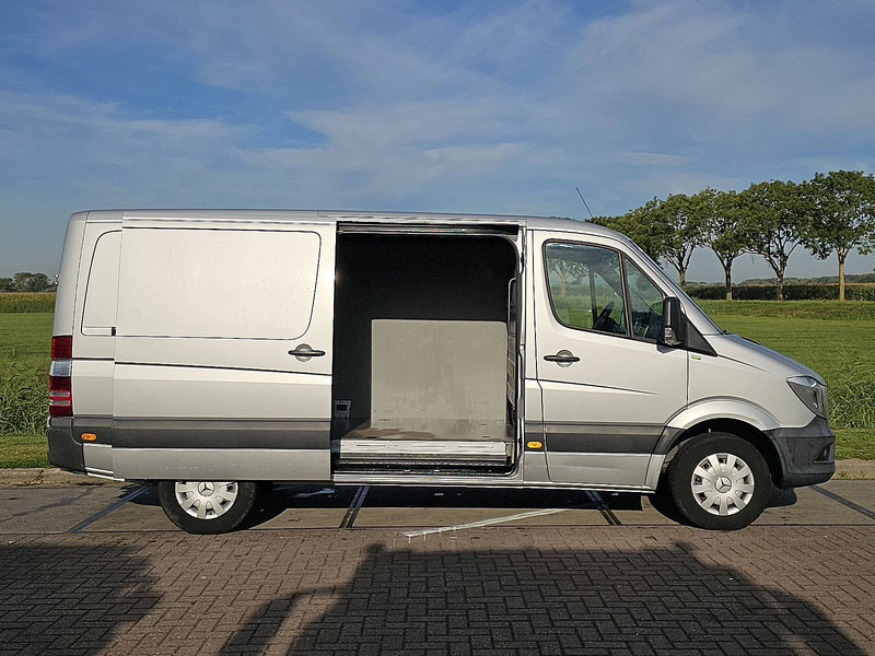 Malá dodávka Mercedes-Benz Sprinter 319 V6 3.0 ltr aut EURO6: obrázek 14