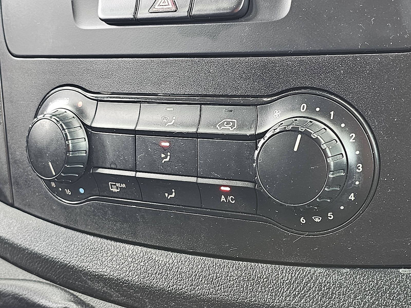 Minibus, Mikrobus Mercedes-Benz Vito  Tourer XXL 8p: obrázek 10