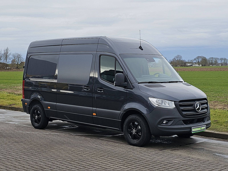 Mercedes-Benz eSprinter L2H2 47 kWh AC/DC! - Furgon, Elektrická dodávka: obrázek 5 Mercedes-Benz eSprinter L2H2 47 kWh AC/DC! - Furgon, Elektrická dodávka: obrázek 5