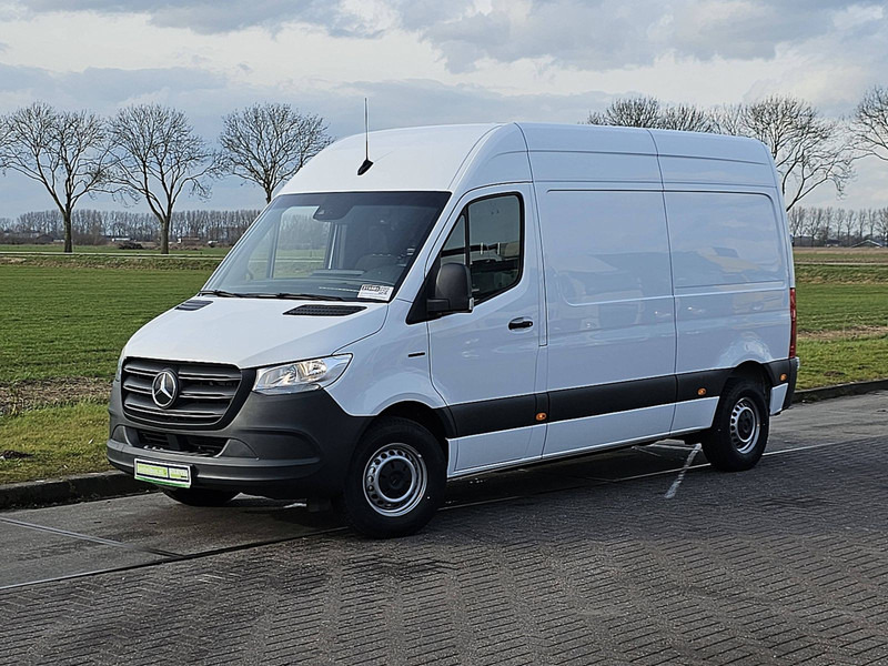Mercedes-Benz eSprinter L2H2 47 kWh Airco! - Furgon, Elektrická dodávka: obrázek 2 Mercedes-Benz eSprinter L2H2 47 kWh Airco! - Furgon, Elektrická dodávka: obrázek 2