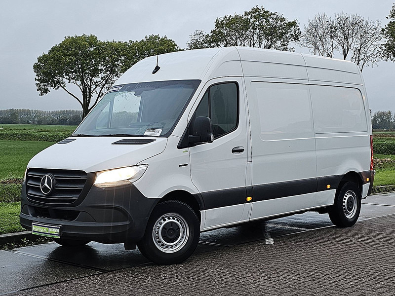 Mercedes-Benz eSprinter  L2H2 Elektrisch AC! - Furgon, Elektrická dodávka: obrázek 2 Mercedes-Benz eSprinter  L2H2 Elektrisch AC! - Furgon, Elektrická dodávka: obrázek 2