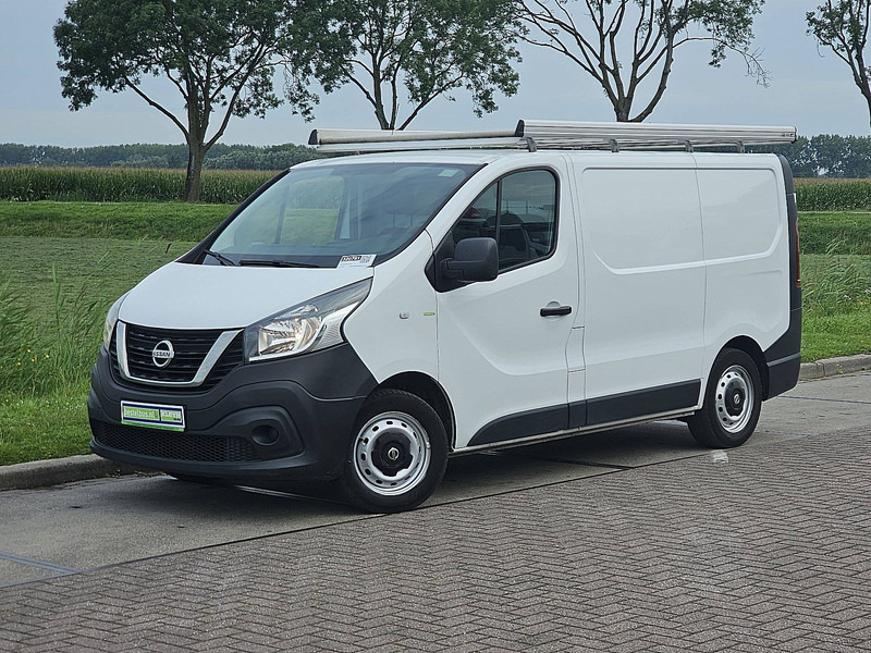 Nissan nv 300 1.6 DCI L1H1 - Malá dodávka: obrázek 2 Nissan nv 300 1.6 DCI L1H1 - Malá dodávka: obrázek 2