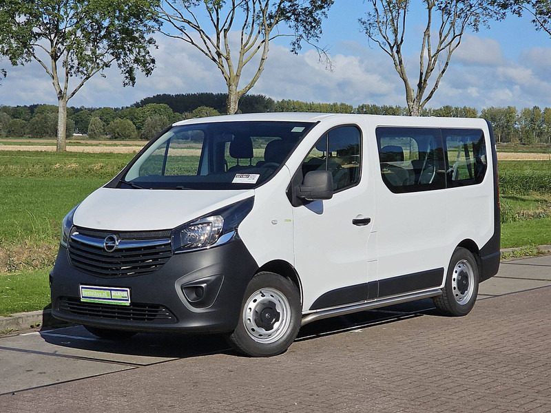 Opel Vivaro 1.6 L1 Combi 9p Airco - Minibus, Mikrobus: obrázek 2 Opel Vivaro 1.6 L1 Combi 9p Airco - Minibus, Mikrobus: obrázek 2