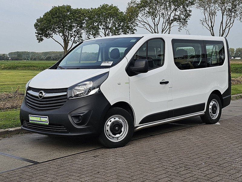 Opel Vivaro 1.6 L1 Combi 9p Airco - Minibus, Mikrobus: obrázek 2 Opel Vivaro 1.6 L1 Combi 9p Airco - Minibus, Mikrobus: obrázek 2