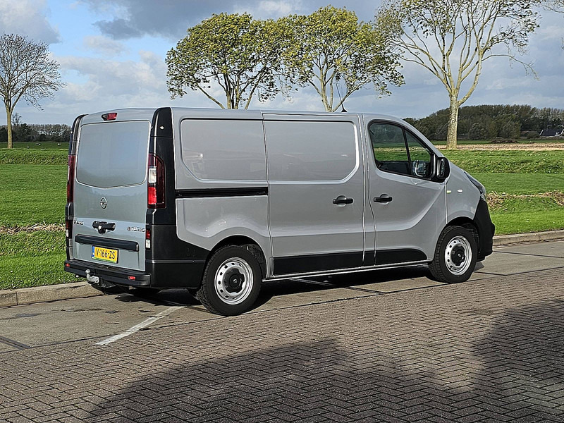 Opel Vivaro 1.6 L1H1 Navi Euro6 AC! - Malá dodávka: obrázek 3 Opel Vivaro 1.6 L1H1 Navi Euro6 AC! - Malá dodávka: obrázek 3