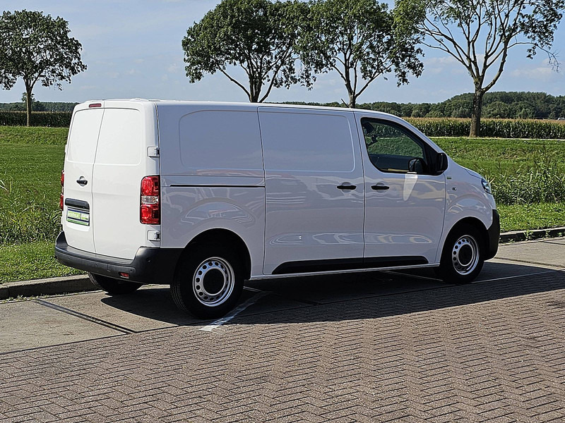 Opel Vivaro 2.0 CDTI 130 L1 37 dkm.! - Malá dodávka: obrázek 3 Opel Vivaro 2.0 CDTI 130 L1 37 dkm.! - Malá dodávka: obrázek 3
