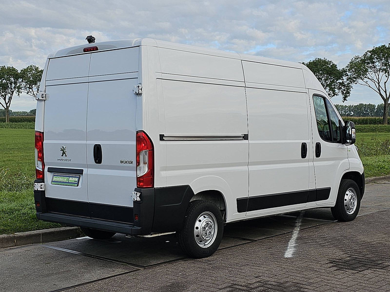 Peugeot Boxer 2.2 BHDI 120 L2H2 PREM. - Furgon: obrázek 3 Peugeot Boxer 2.2 BHDI 120 L2H2 PREM. - Furgon: obrázek 3