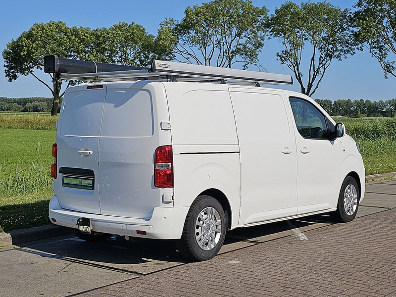 Peugeot Expert 2.0 L2 Automaat Navi AC! - Malá dodávka: obrázek 3 Peugeot Expert 2.0 L2 Automaat Navi AC! - Malá dodávka: obrázek 3