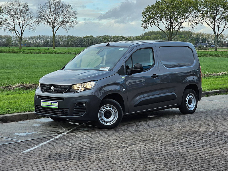 Peugeot Partner 1.5 L1H1 Navi Euro6 AC! - Dodávka skřín: obrázek 2 Peugeot Partner 1.5 L1H1 Navi Euro6 AC! - Dodávka skřín: obrázek 2