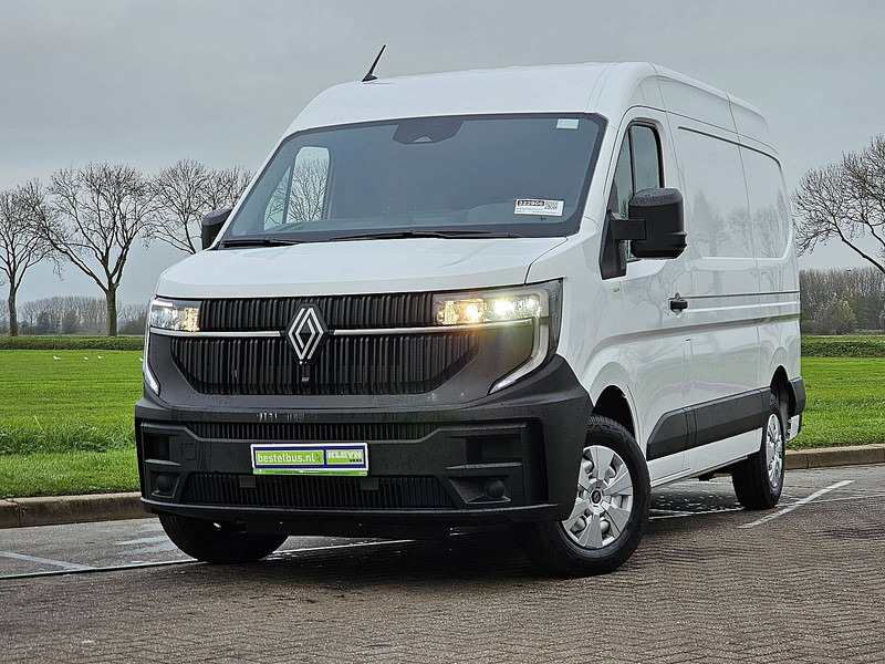 Renault Master 2.3 L2H2 3-Zits CarPlay! - Furgon: obrázek 1 Renault Master 2.3 L2H2 3-Zits CarPlay! - Furgon: obrázek 1