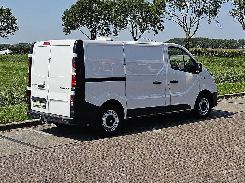 Renault Trafic 1.6 DCI 125 L1H1 - Malá dodávka: obrázek 3 Renault Trafic 1.6 DCI 125 L1H1 - Malá dodávka: obrázek 3