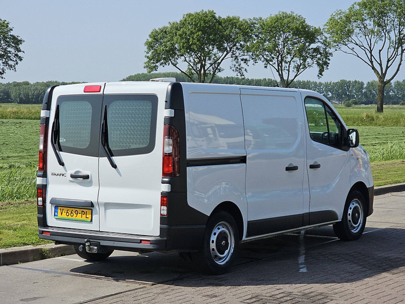 Renault Trafic 1.6 DCI L1H1 Navi Euro6 AC! - Malá dodávka: obrázek 3 Renault Trafic 1.6 DCI L1H1 Navi Euro6 AC! - Malá dodávka: obrázek 3
