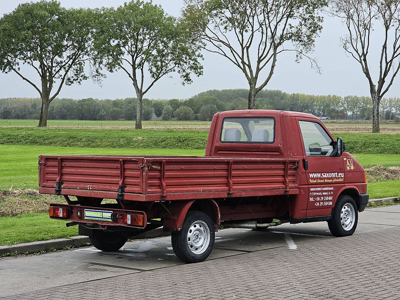 Volkswagen Bestel 2.4 - Pick-up: obrázek 3 Volkswagen Bestel 2.4 - Pick-up: obrázek 3