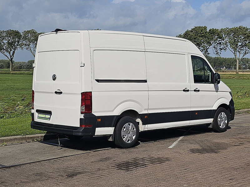 Volkswagen Crafter 2.0 TDI L3H3 - Furgon: obrázek 3 Volkswagen Crafter 2.0 TDI L3H3 - Furgon: obrázek 3