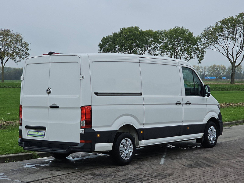 Volkswagen Crafter 35 2.0 L3H2 Navi Euro6 - Furgon: obrázek 3 Volkswagen Crafter 35 2.0 L3H2 Navi Euro6 - Furgon: obrázek 3