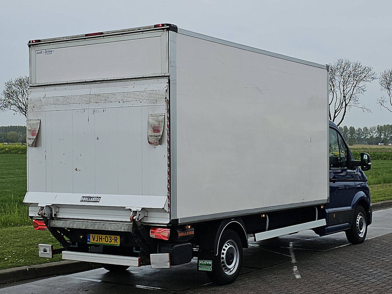 Volkswagen Crafter 35 2.0 ac EURO6 - Dodávka skřín: obrázek 3 Volkswagen Crafter 35 2.0 ac EURO6 - Dodávka skřín: obrázek 3