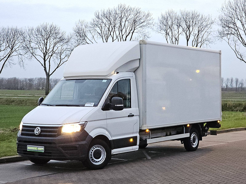 Volkswagen Crafter 35 2.0 ac carplay EURO6 - Dodávka skřín: obrázek 2 Volkswagen Crafter 35 2.0 ac carplay EURO6 - Dodávka skřín: obrázek 2