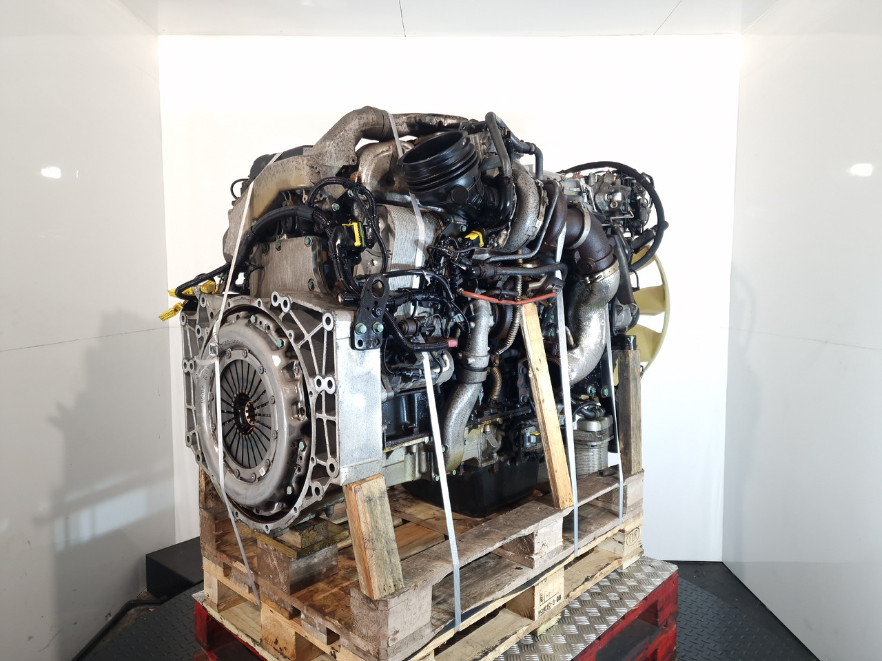 MAN D2676 LF51 Engine (Truck) - Motor pro Nákladní auto: obrázek 1 MAN D2676 LF51 Engine (Truck) - Motor pro Nákladní auto: obrázek 1