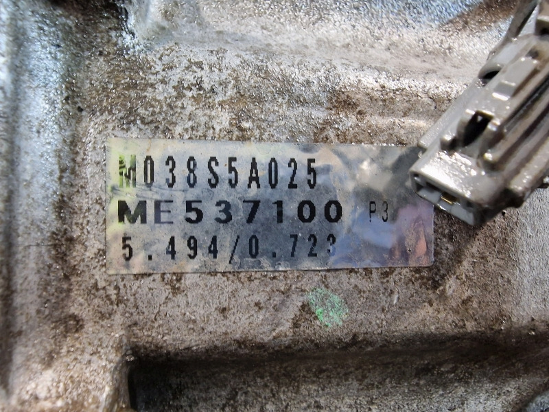 Mitsubishi M038S5A025 Manual Gearbox - Převodovka: obrázek 2 Mitsubishi M038S5A025 Manual Gearbox - Převodovka: obrázek 2