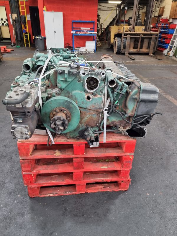 Volvo DH12D Engine - Motor: obrázek 5 Volvo DH12D Engine - Motor: obrázek 5