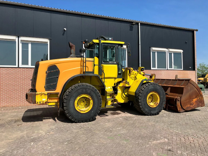 Hyundai HL960 - Kolový nakladač: obrázek 2 Hyundai HL960 - Kolový nakladač: obrázek 2