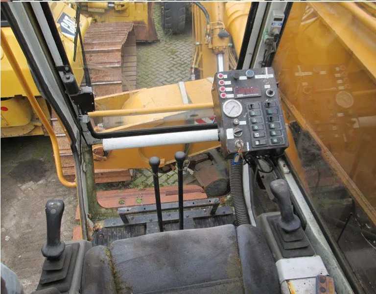 JCB JS450 - Pásové rýpadlo: obrázek 3 JCB JS450 - Pásové rýpadlo: obrázek 3