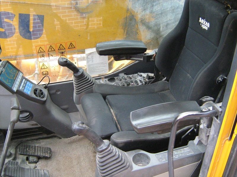 Pásové rýpadlo Komatsu PC 450HRD-8: obrázek 9 Pásové rýpadlo Komatsu PC 450HRD-8: obrázek 9