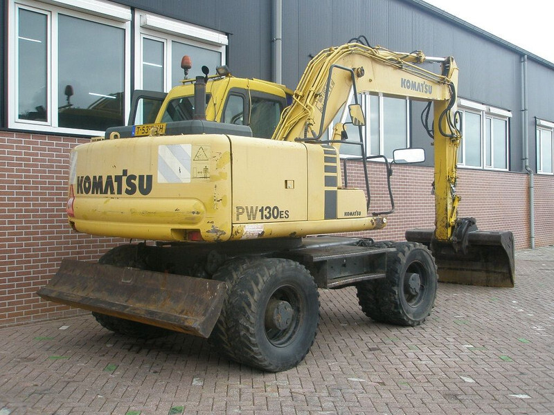 Komatsu PW 130ES-6K - Kolesové rýpadlo: obrázek 3 Komatsu PW 130ES-6K - Kolesové rýpadlo: obrázek 3
