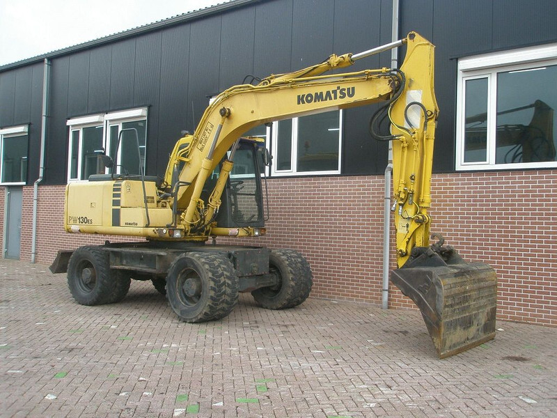 Komatsu PW 130ES-6K - Kolesové rýpadlo: obrázek 4 Komatsu PW 130ES-6K - Kolesové rýpadlo: obrázek 4