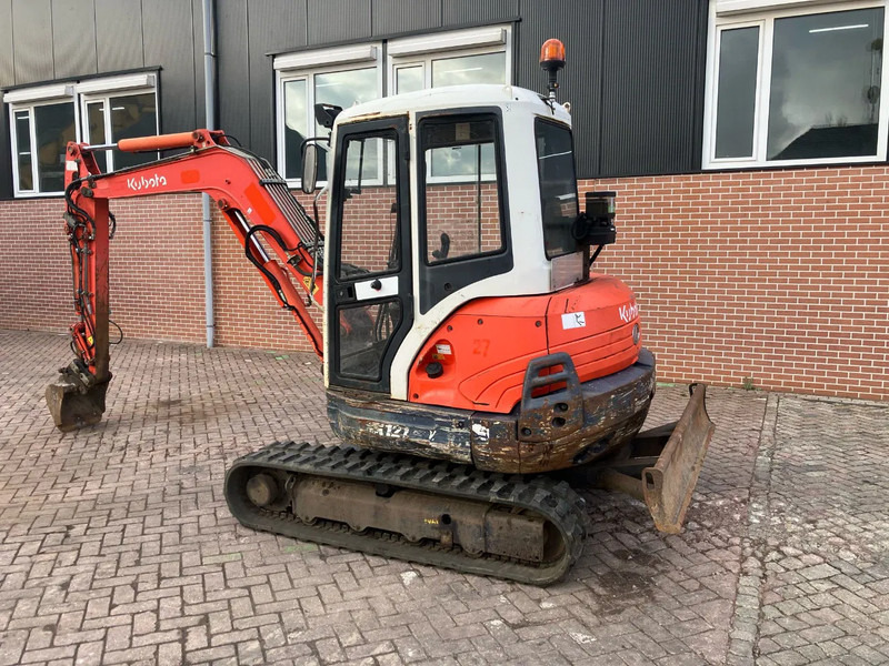 Kubota KX121-3a - Mini rýpadlo: obrázek 4 Kubota KX121-3a - Mini rýpadlo: obrázek 4