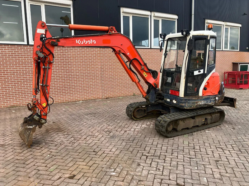 Kubota KX121-3a - Mini rýpadlo: obrázek 1 Kubota KX121-3a - Mini rýpadlo: obrázek 1