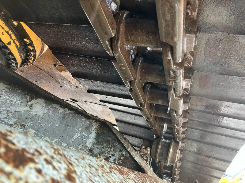 Pásové rýpadlo Liebherr 924: obrázek 8