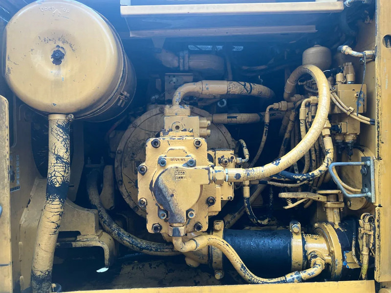 Liebherr 924 - Pásové rýpadlo: obrázek 5 Liebherr 924 - Pásové rýpadlo: obrázek 5