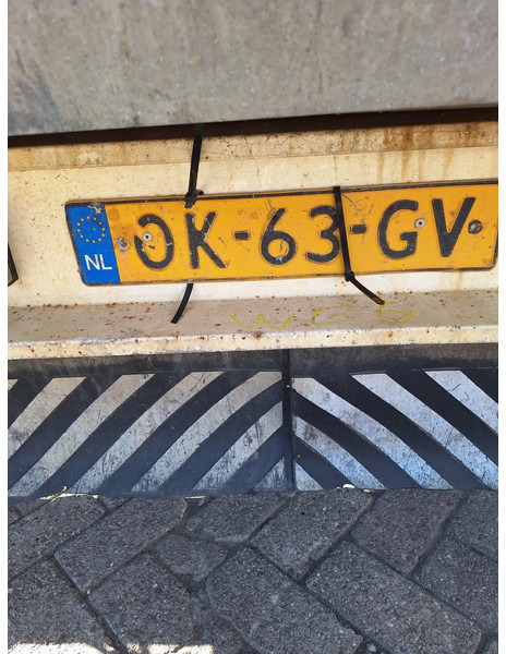 S posuvnou podlahou návěs Stas S300ZX: obrázek 7