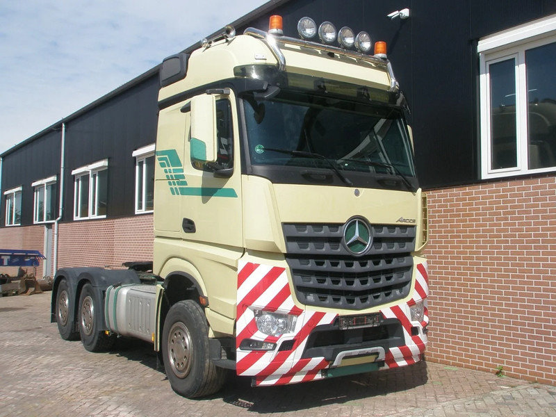 Mercedes-Benz Arocs 3351 3351 120 Ton - Tahač: obrázek 4 Mercedes-Benz Arocs 3351 3351 120 Ton - Tahač: obrázek 4