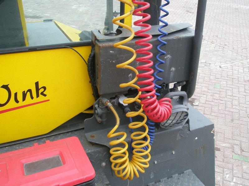 Terminálový traktor Terberg RT 222 RT220 4x4: obrázek 6