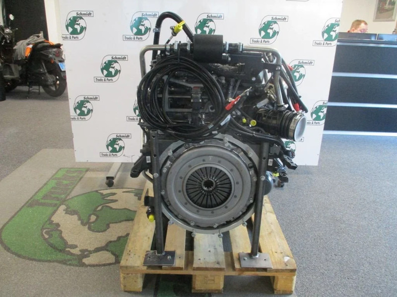 DAF 1721224 PX -5 135 K2 DAF LF 180 PK NIEUWE MOTOR 2 X OP VOORRAAD - Motor pro Nákladní auto: obrázek 4 DAF 1721224 PX -5 135 K2 DAF LF 180 PK NIEUWE MOTOR 2 X OP VOORRAAD - Motor pro Nákladní auto: obrázek 4